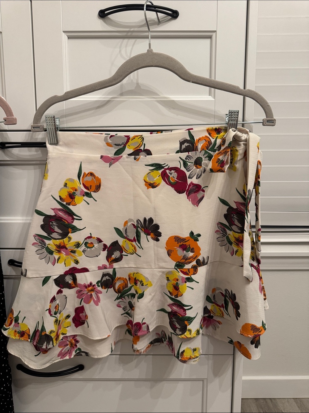 Zara Cream Mini Skirt with Multicolor Floral Print and Side Tie